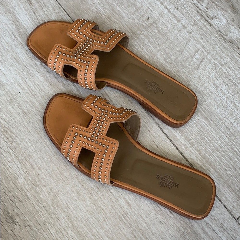 Hermès studded sandals size 38